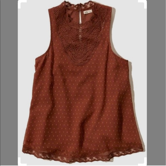 Hollister Mock Neck Lace Tank - Picture 2 of 4